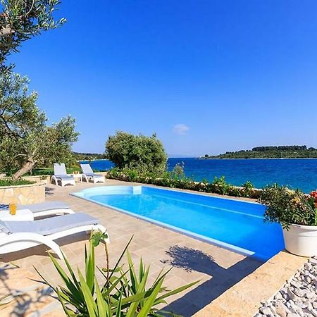Traditional Dalmatian Stone House By The Sea Okrug Gornji Exterior foto